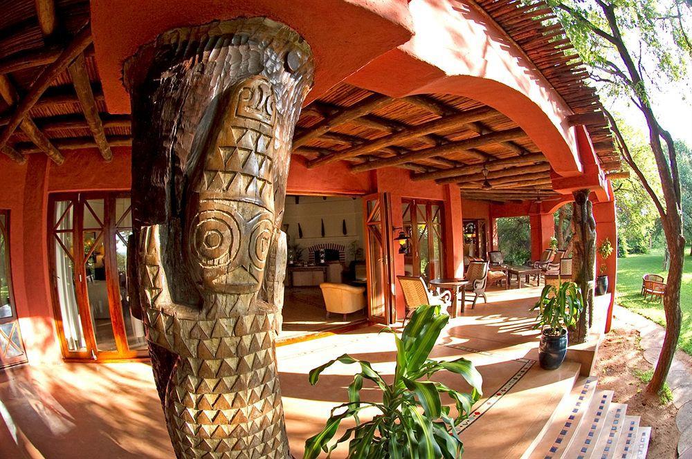Hotel Sanctuary Chobe Chilwero Kasane Exterior foto